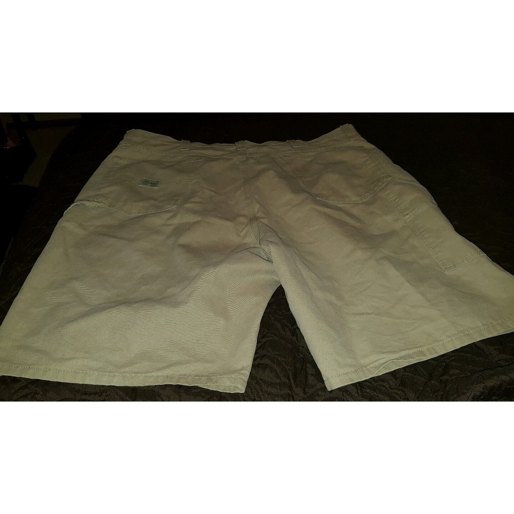 Men's WRANGLER BEIGE UTILITY CARGO SHORTS Size‎ 42" nice